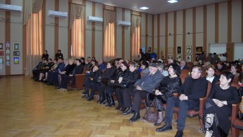 სამტრედიის მუნიციპალიტეტის მერმა ხელოვნების დარგში მოღვაწე წალბატონები დაასაჩუქრა