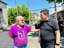 სამტრედიაში მრავალბინიანი კორპუსების ეზოები წესრიგდება