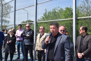 სამტრედიაში გალაკტიონის ქუჩაზე ახალი საკალათბურთო მოედანი საზეიმოდ გაიხსნა
