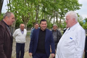 სამტრედიაში სოფელ ჩხენიშში მოსახლეობისთვის უფასო სამედიცინო აქცია ჩატარდა