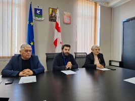 სამტრედიის მუნიციპალიტეტის მერიაში, ახალგაზრდული მრჩეველთა საბჭოსთან მორიგი შეხვედრა გაიმართა