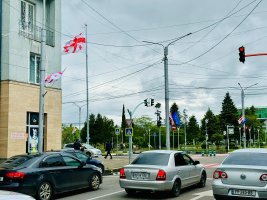 სამტრედიის ქუჩები ევროპის კვირეულთან დაკავშირებით საქართველოსა და ევროკავშირის დროშებით მოირთო