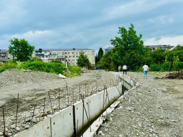 სამტრედიაში მრავალბინიანი კორპუსების, სავარჯიშო სივრცეების და საწრეტი არხების რეაბილიტაცია მიმდინარეობს