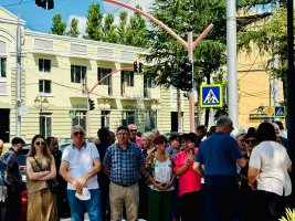 8 აგვისტო... დიდება გმირებს