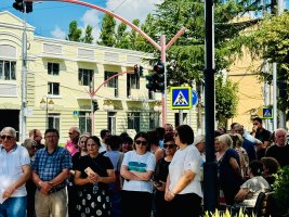 8 აგვისტო... დიდება გმირებს