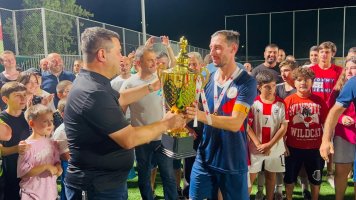 იანეთის საფეხბურთო გუნდი  აგვისტოს ომის გმირებისადმი მიძღვნილი ტურნირის გამარჯვებულია 