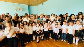 სამტრედიის მერმა ბავშვებსა და პედაგოგებს ახალი სასწავლო წლის დაწყება  მიულოცა