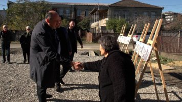 სამტრედიაში  სოციალურად დაუცველ ოთხ ოჯახს ახალი საცხოვრებელი სახლები  აუშენეს