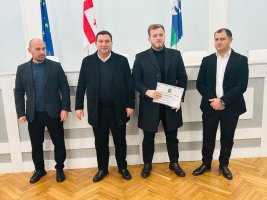 სამტრედიაში სხვადასხვა სფეროში მოღვაწე წარმატებული ადამიანები დააჯილდოეს