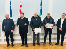 სამტრედიაში სხვადასხვა სფეროში მოღვაწე წარმატებული ადამიანები დააჯილდოეს