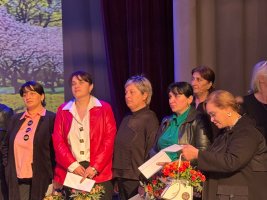 სამტრედიელი ქალბატონების დაჯილდოვება და გაზაფხულის დღესასწაულებისადმი მიძღვნილი კონცერტი