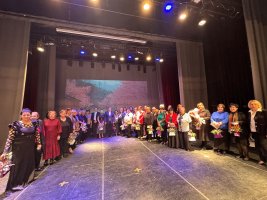 სამტრედიელი ქალბატონების დაჯილდოვება და გაზაფხულის დღესასწაულებისადმი მიძღვნილი კონცერტი