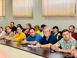 სამუშაო შეხვედრა განათლების ინფრასტრუქტურაზე