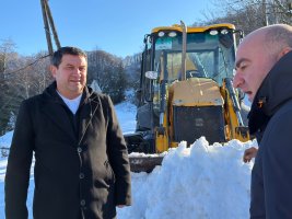 სამტრედიის მუნიციპალიტეტის მაღალმთიან სოფლებში თოვლის გაწმენდითი სამუშაოები აქტიურ რეჟიმში მიმდინარეობს