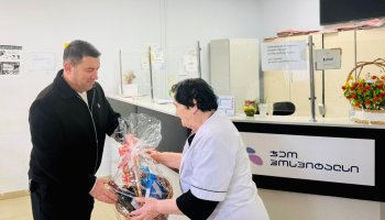 სამტრედიის მუნიციპალიტეტის მერმა საგანგებო სამსახურებს შობა-ახალი წელი მიულოცა