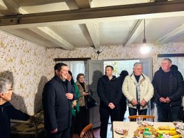 სამტრედიის მუნიციპალიტეტის მერმა 100 წლის იუბილე მიულოცა ნორა შენგელია-გაბადაძეს