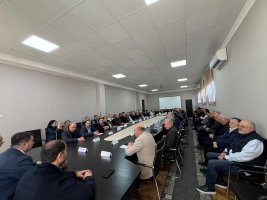 სამტრედიის მუნიციპალიტეტის მერიაში სამუშაო შეხვედრა გაიმართა