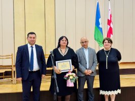 სამტრედიაში ღვაწლმოსილი პედაგოგები დააჯილდოვეს