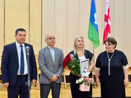 სამტრედიაში ღვაწლმოსილი პედაგოგები დააჯილდოვეს